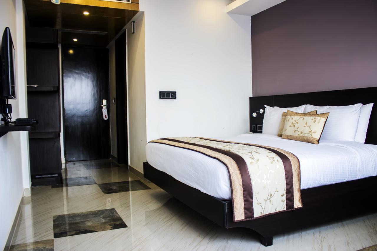Vijay Paradise Lucknow Dış mekan fotoğraf