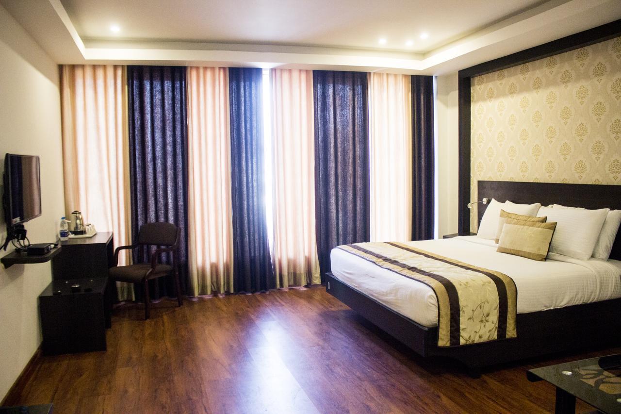 Vijay Paradise Lucknow Dış mekan fotoğraf