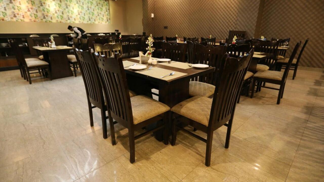 Vijay Paradise Lucknow Dış mekan fotoğraf